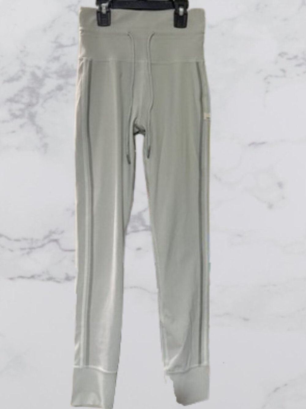 Vuori Daily Sport Leggings Size XS - Flawed